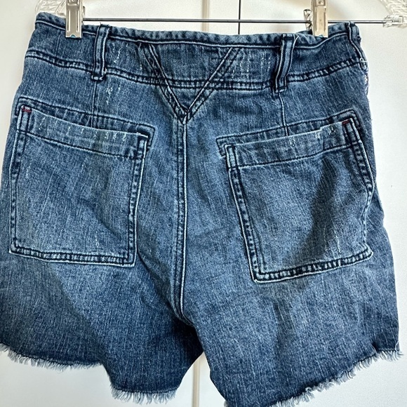 Anthro Pilcro The Wanderer Denim Shorts | 28 - Picture 6 of 11